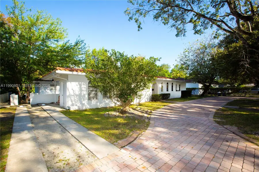 5921 Turin St, Coral Gables, FL 33146 - #2