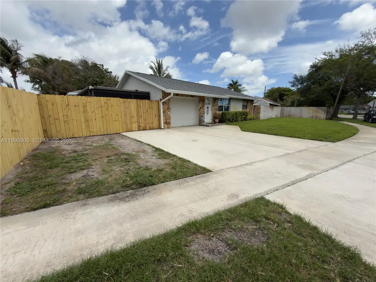 Address Withheld By Seller, Davie, FL 33314 - #1
