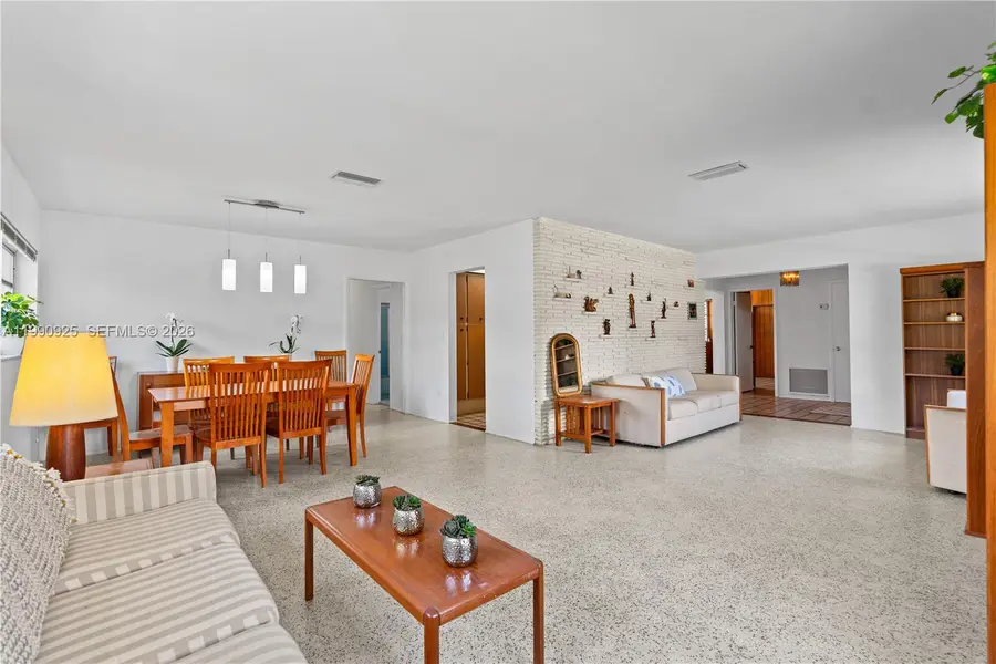 4800 SW 64th Ave, Miami, FL 33155 - #3