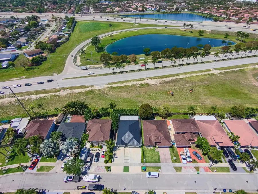 27964 SW 136th Pl, Homestead, FL 33032 - #2