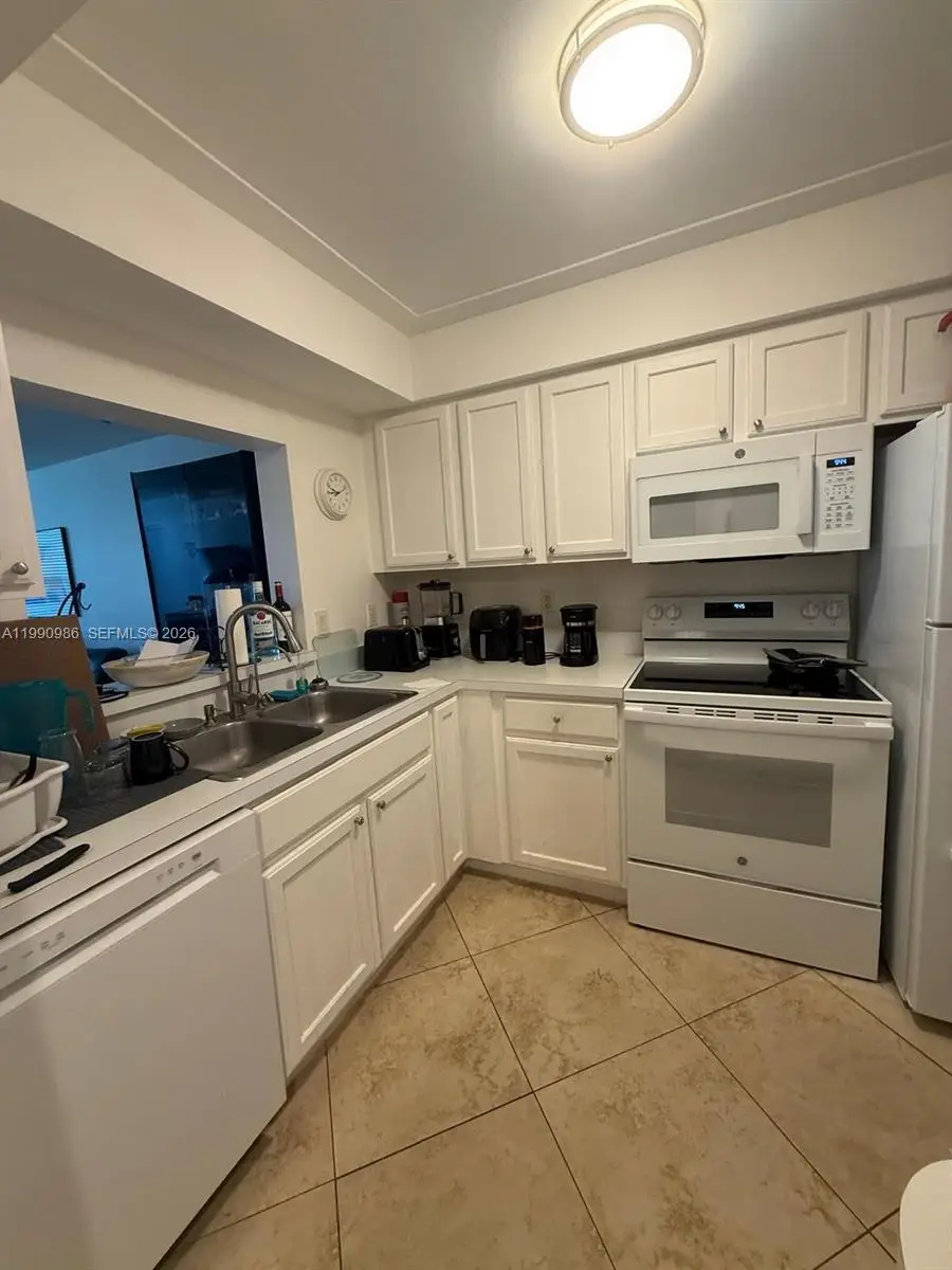 4025 N Federal Hwy #213B, Oakland Park, FL 33308 - #3