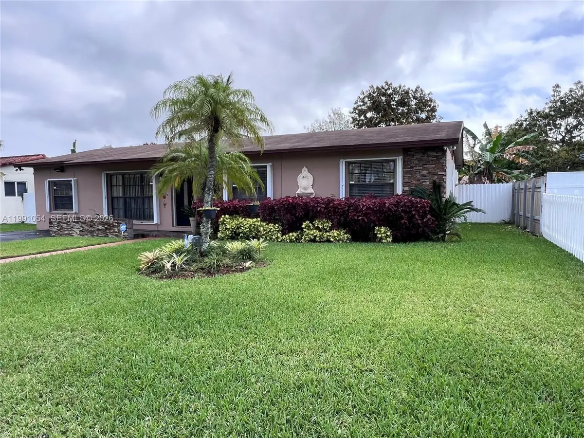 15303 SW 102nd Pl, Miami, FL 33157 - #1