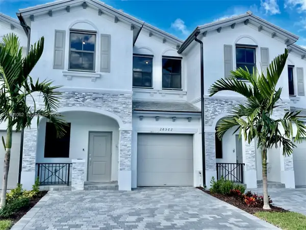 28562 SW 134th Ct, Miami, FL 33033