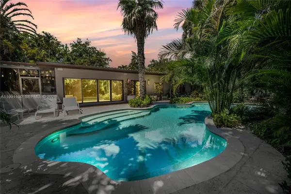 3620 Battersea Rd, Miami, FL 33133