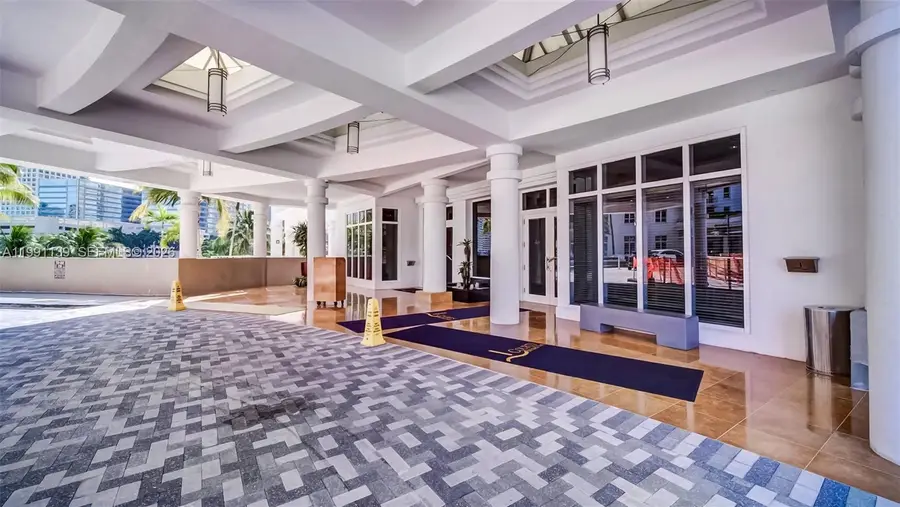 801 Brickell Key Blvd #2502, Miami, FL 33131 - #2