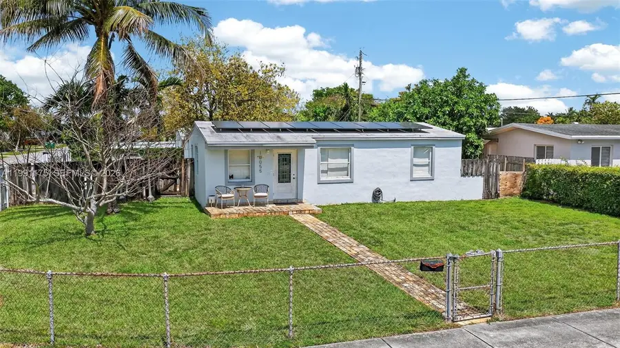 10055 SW 52nd Ter, Miami, FL 33165 - #2
