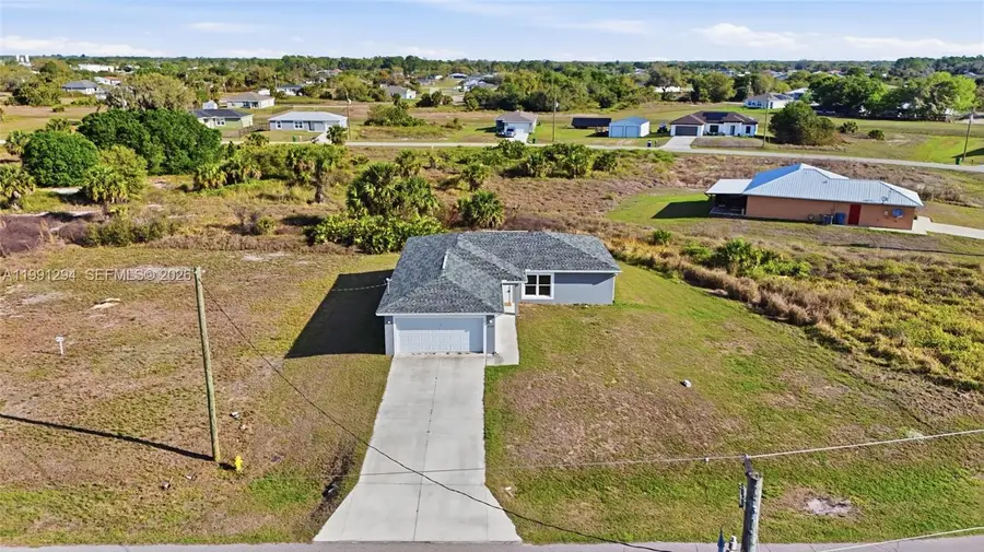 3110 Kapok Cir, Labelle, FL 33935 - #2