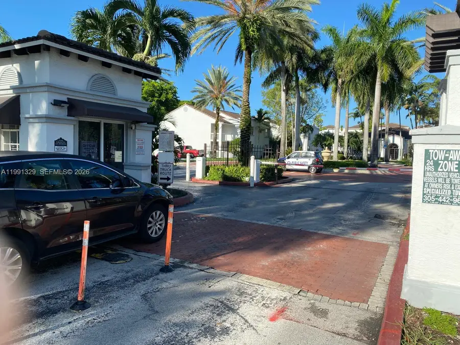 4990 NW 97th Pl #314, Doral, FL 33178 - #2