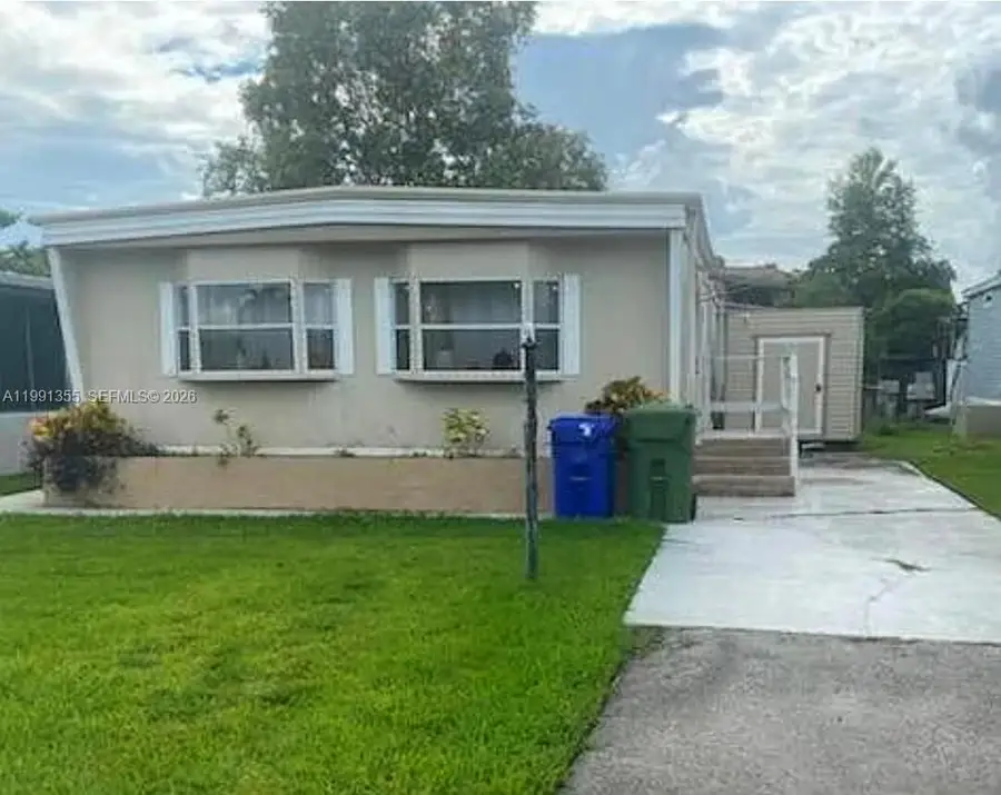 21730 NW 8th Ct, Pembroke Pines, FL 33029 - #2