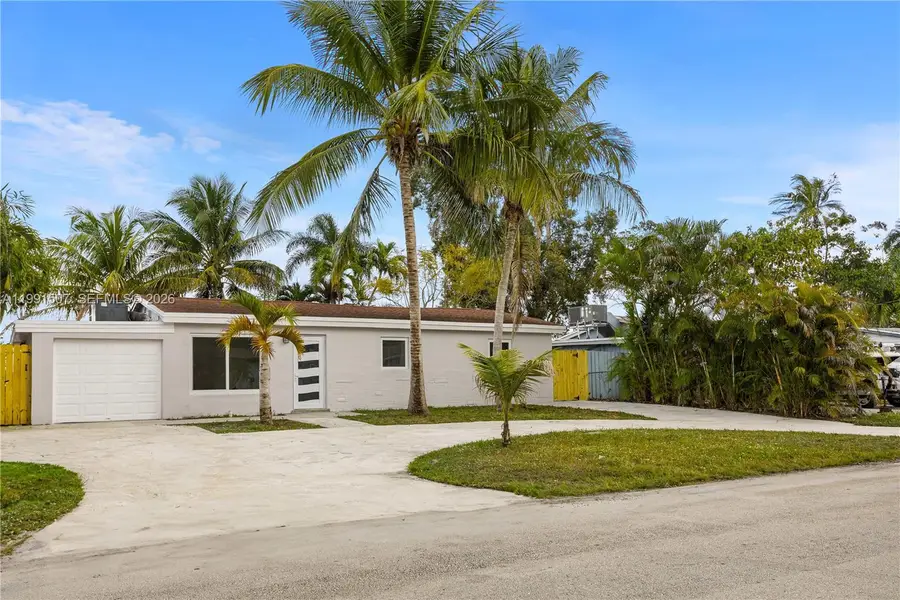 4157 SW 49th Ct, Dania Beach, FL 33314 - #2