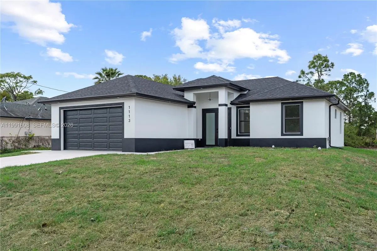 1113 Enrique St E, Lehigh Acres, FL 33974 - #1