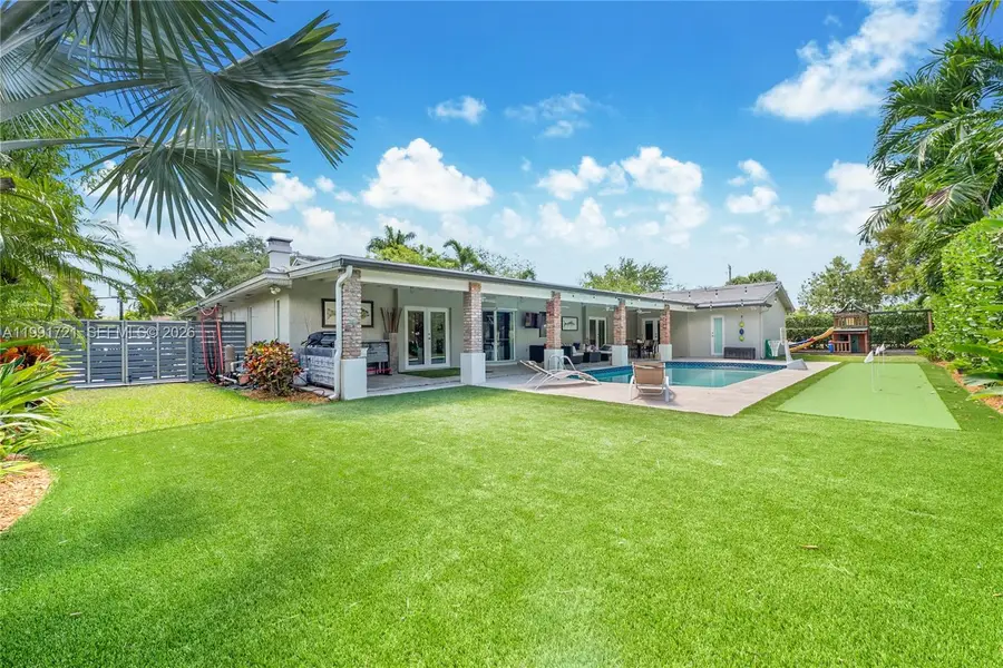 10330 SW 71st Ave, Pinecrest, FL 33156 - #3