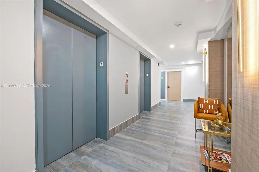 209 N Fort Lauderdale Beach Blvd #7F, Fort Lauderdale, FL 33304 - #3