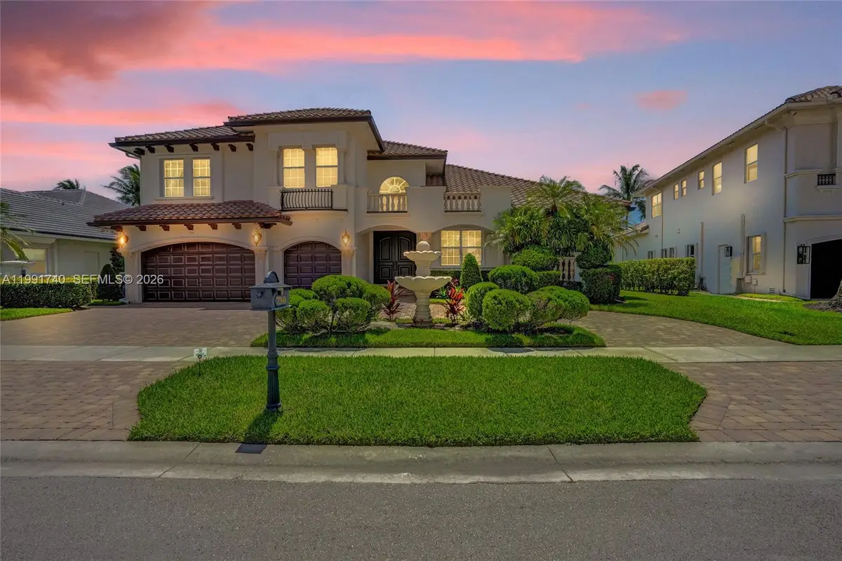 730 Leigh Palm Ave, Plantation, FL 33324 - #1