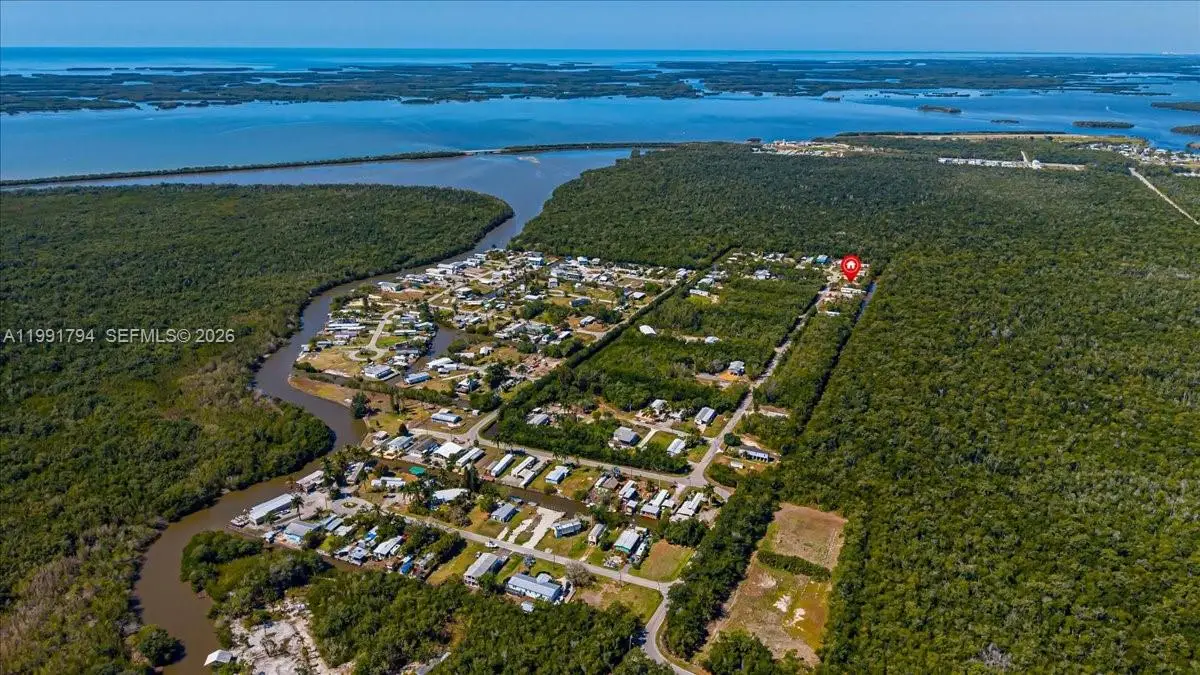 25 & 26 Plantation Dr., Plantation Island, FL 34141 - #1