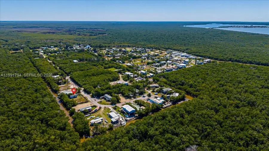 25 & 26 Plantation Dr., Plantation Island, FL 34141 - #2