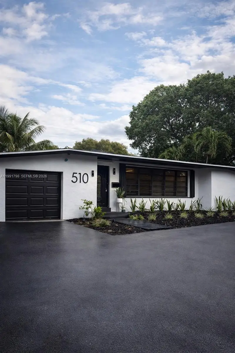 510 E Acre Dr, Plantation, FL 33317 - #1