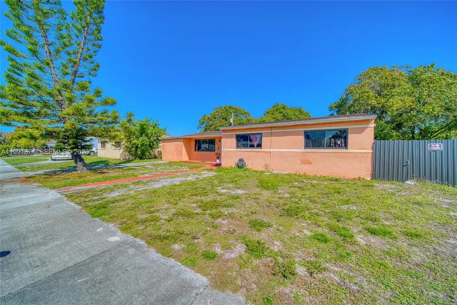 2451 NW 182nd Ter, Miami Gardens, FL 33056 - #2