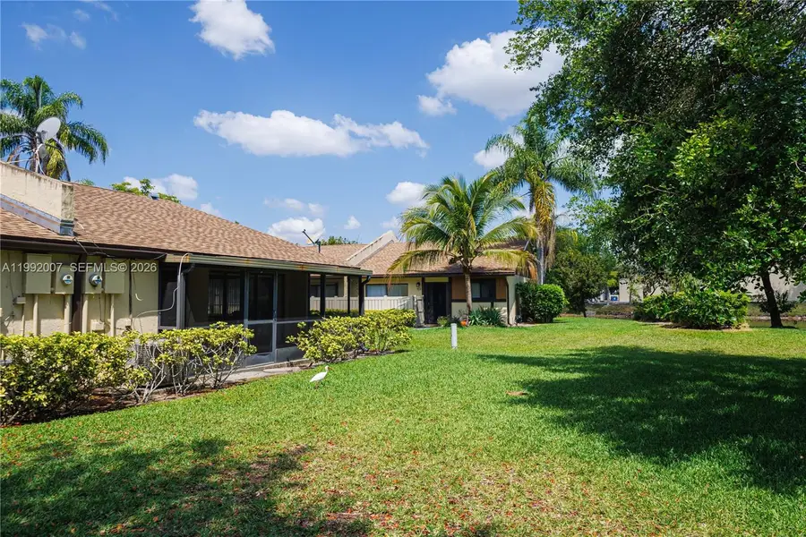 723 Banks Rd, Margate, FL 33063 - #3