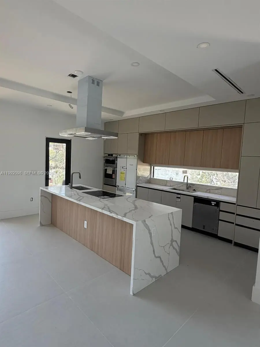 201 NW 14 Way, Dania Beach, FL 33004 - #3