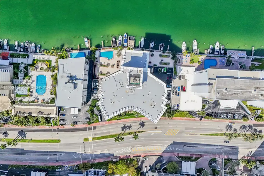 5660 Collins Ave #11C, Miami Beach, FL 33140 - #2