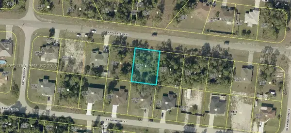 416 Parkdale Blvd., Lehigh Acres, FL 33974