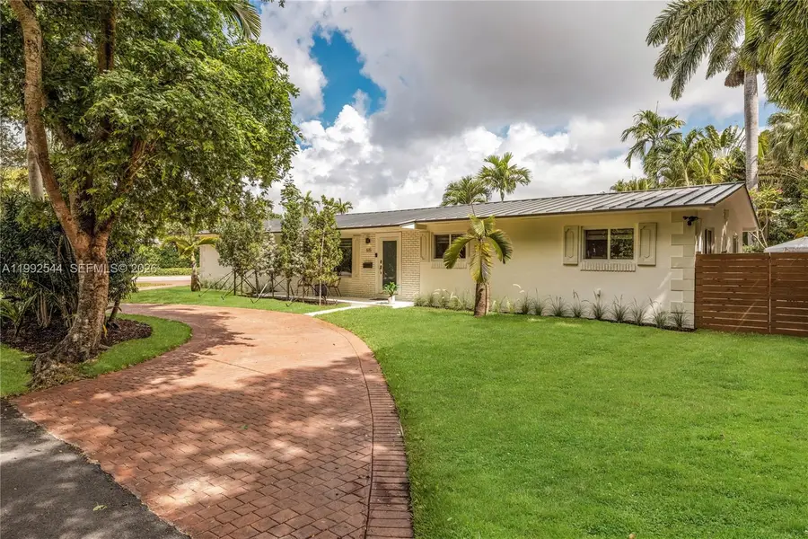 615 NE 115th St, Biscayne Park, FL 33161 - #2