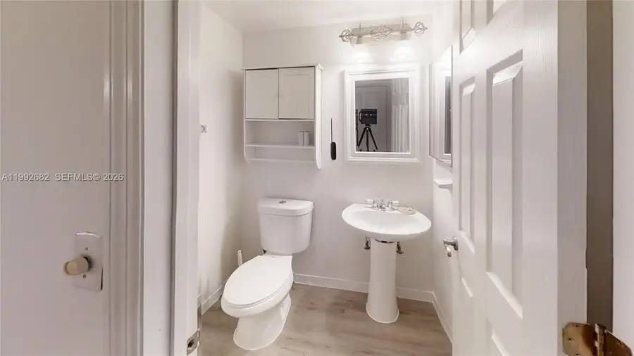 301 N Pine Island Rd #165, Plantation, FL 33324 - #2