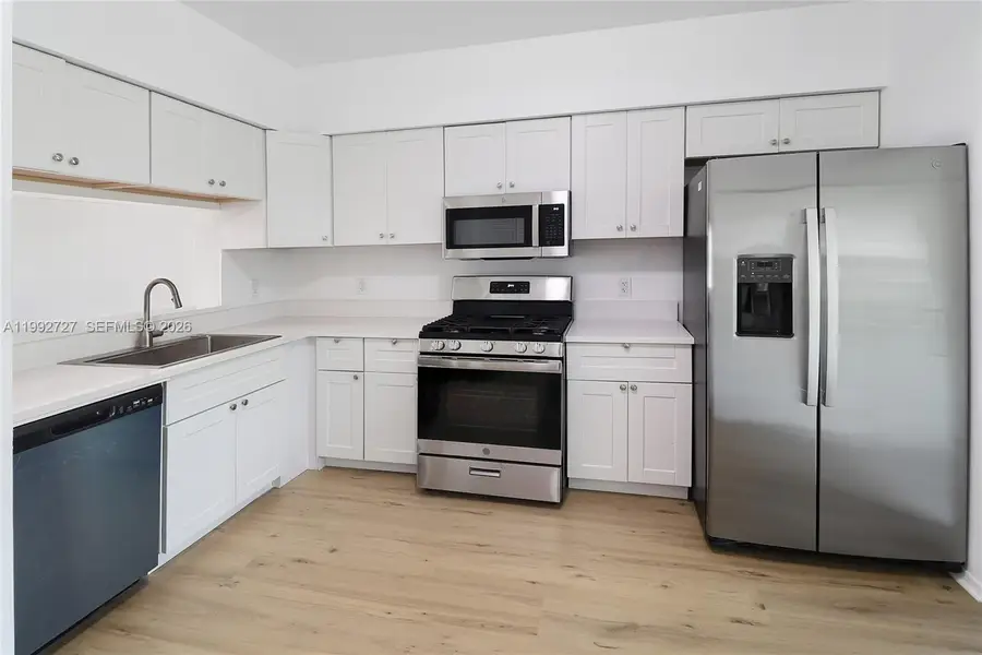 7858 Sanibel Dr, Tamarac, FL 33321 - #3