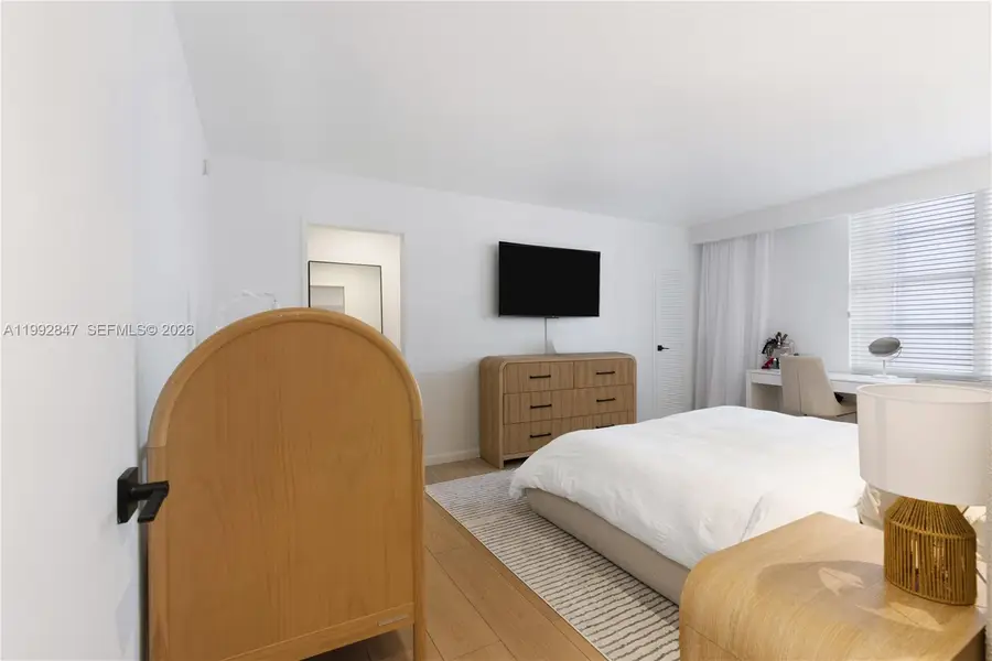 5161 Collins Ave #410, Miami Beach, FL 33140 - #3