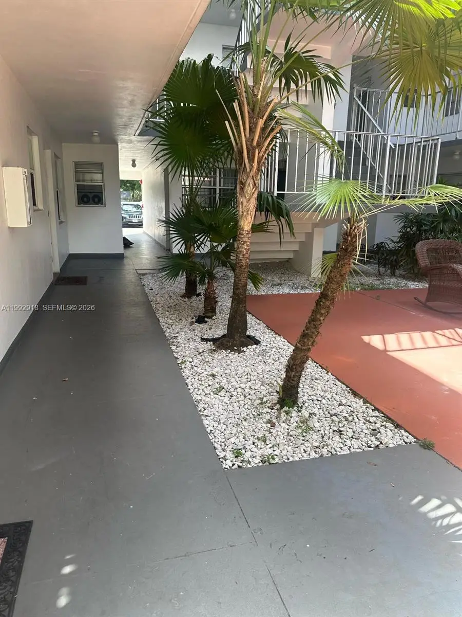 2238 Monroe St #111, Hollywood, FL 33020 - #2
