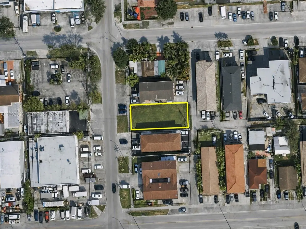 2657 W 2nd Ave, Hialeah, FL 33010 - #1