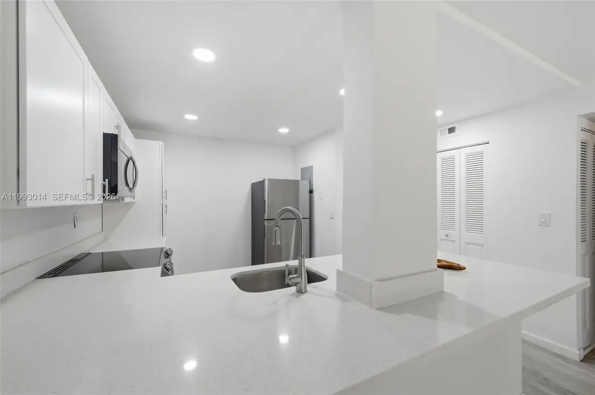 7950 W Mcnab Rd #222, Tamarac, FL 33321 - #1