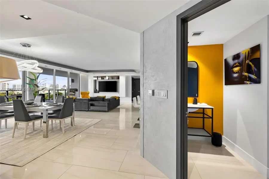 1180 N Federal Hwy #1102, Fort Lauderdale, FL 33304 - #3