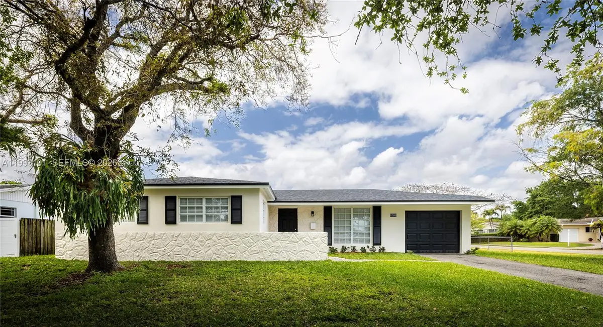 9700 Kendale Blvd, Miami, FL 33176 - #1