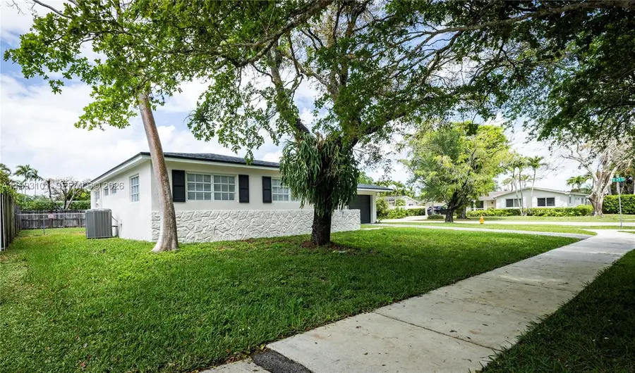 9700 Kendale Blvd, Miami, FL 33176 - #3