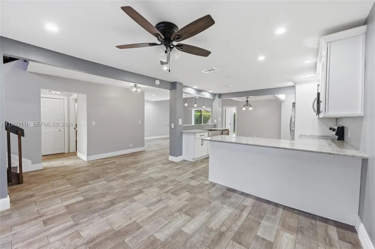 6192 Laurel Ln #B, Tamarac, FL 33319 - #1