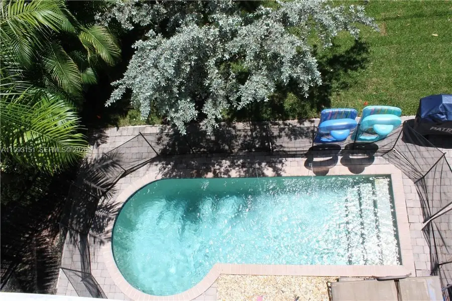 822 SW 10th St, Fort Lauderdale, FL 33315 - #3