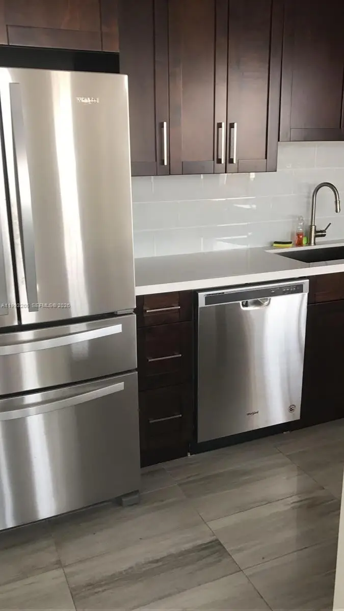 7135 Collins Ave #525, Miami Beach, FL 33141 - #2