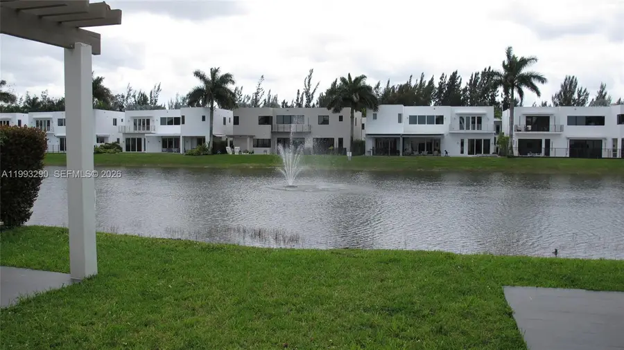 10272 NW 75th Ter, Doral, FL 33178 - #2