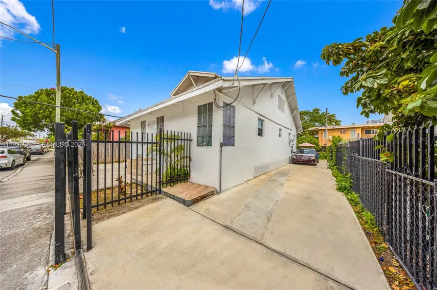 127 SW 7th Ave, Miami, FL 33130 - #3