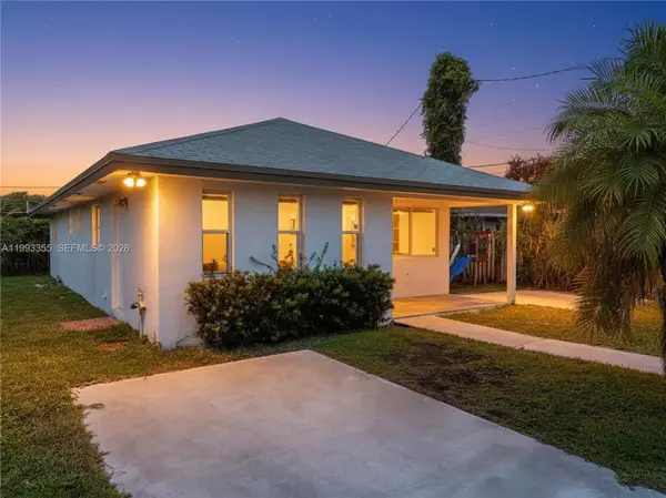 1616 NW 7th Pl, Florida City, FL 33034