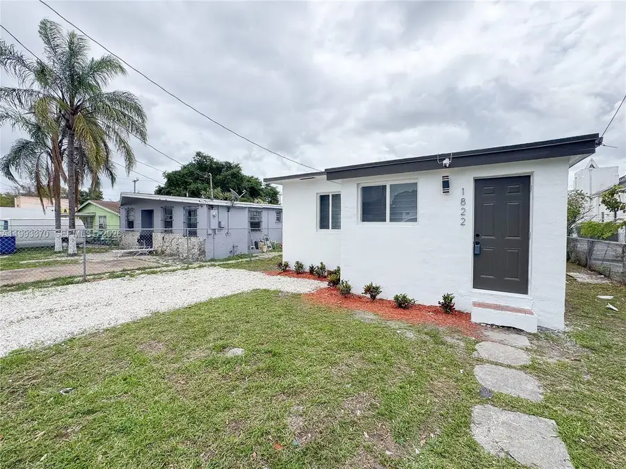 1822 NW 66th St, Miami, FL 33147 - #2