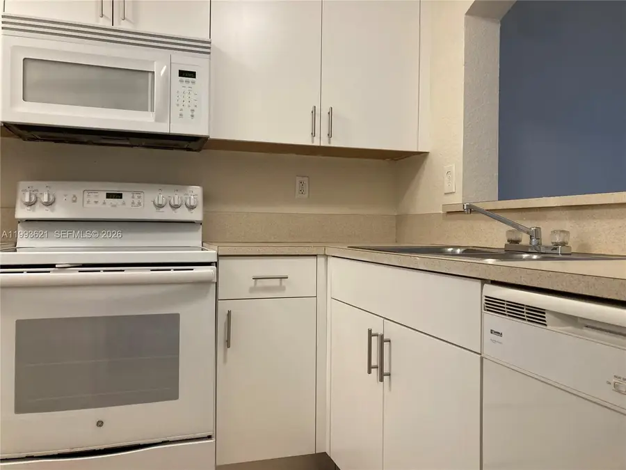 7985 NW 8th St #105A, Miami, FL 33126 - #3