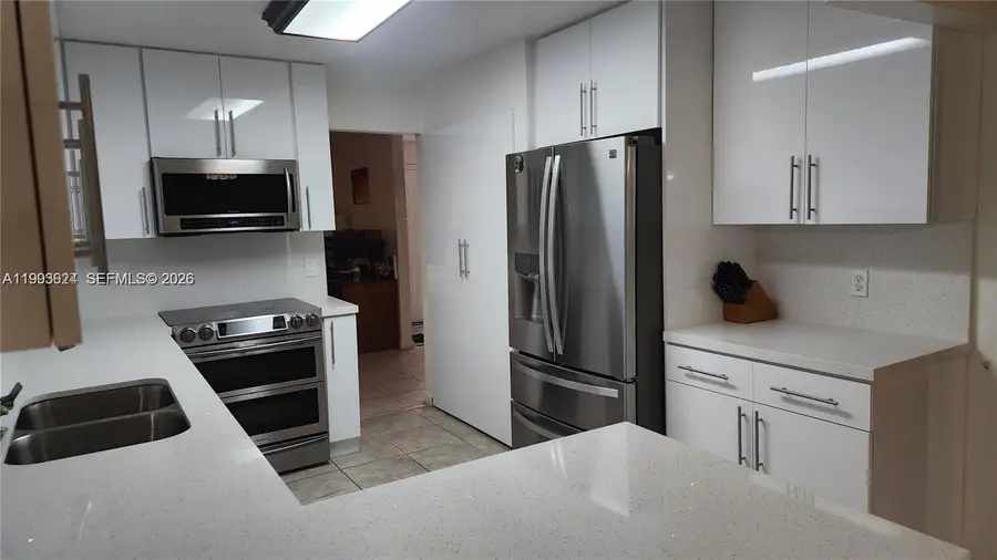 3930 NW 79th Way, Davie, FL 33024 - #3