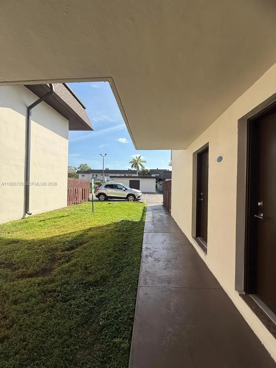 8601 SW 94th St #125W, Miami, FL 33156 - #2