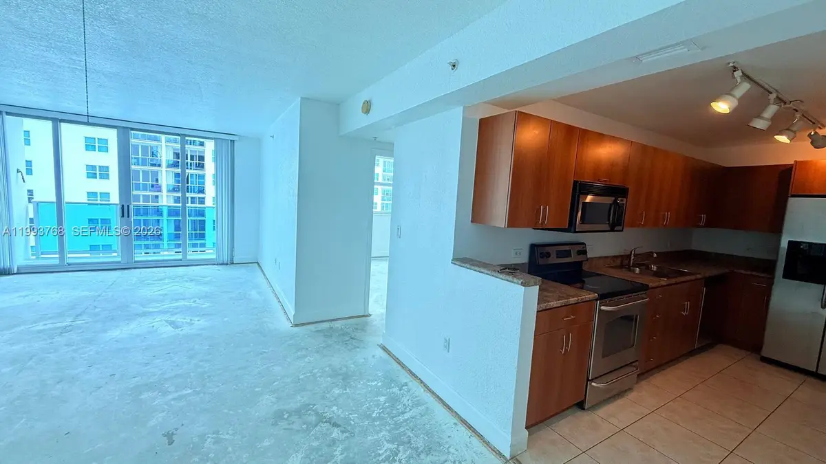 7501 E Treasure Dr #8B, North Bay Village, FL 33141 - #1