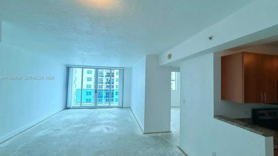 7501 E Treasure Dr #8B, North Bay Village, FL 33141 - #3