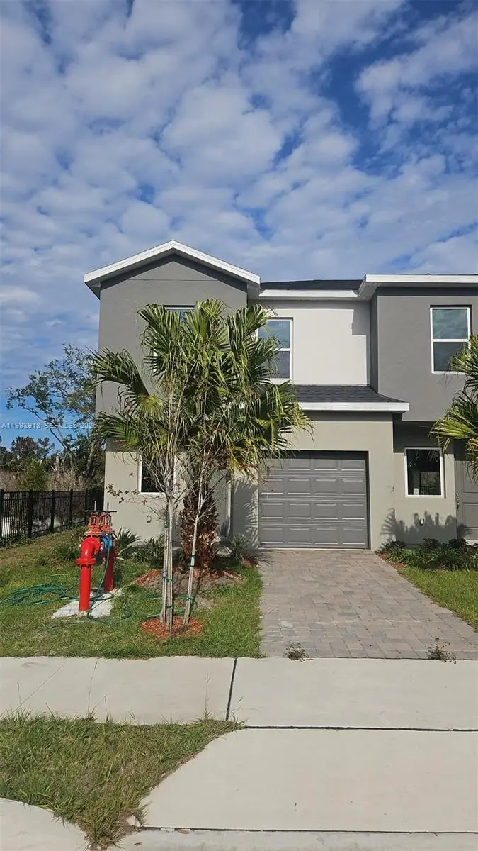 1201 Southstation Pl #101, Orlando, FL 32809 - #1