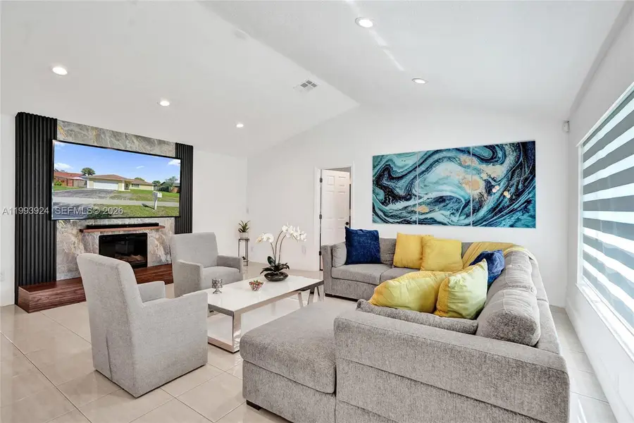 4836 NW 94th Ave, Sunrise, FL 33351 - #2